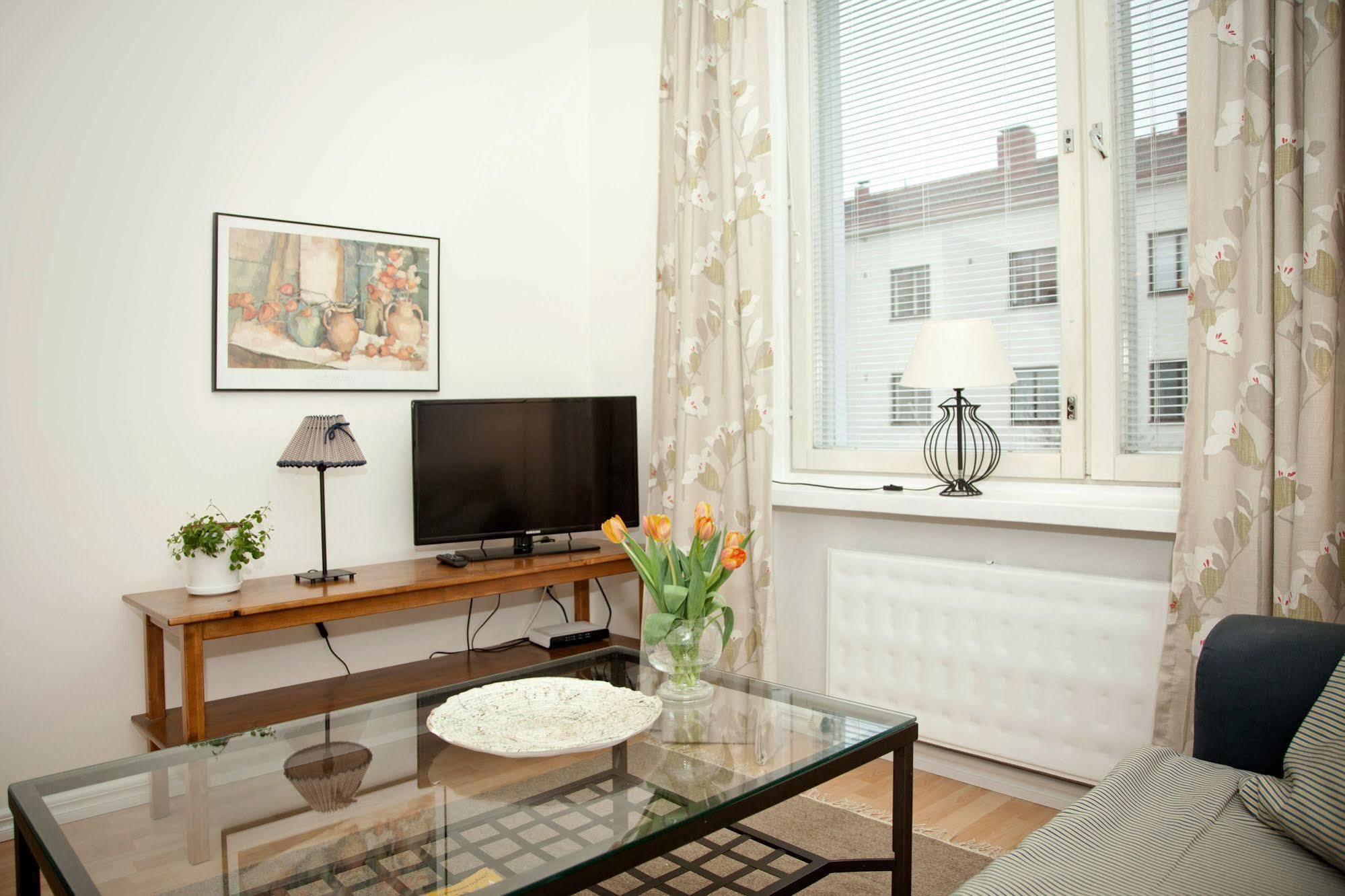 Eskolampi Apartment เฮลซิงกิ ภายนอก รูปภาพ